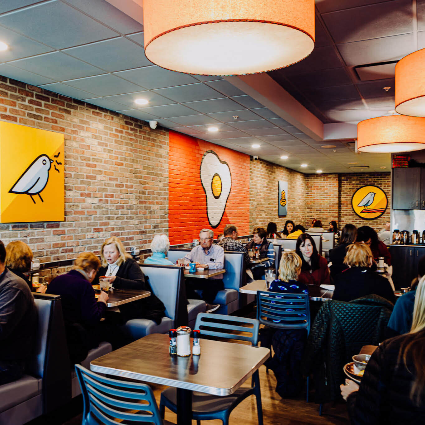 interior of Regency Landing's Early Bird Brunch location