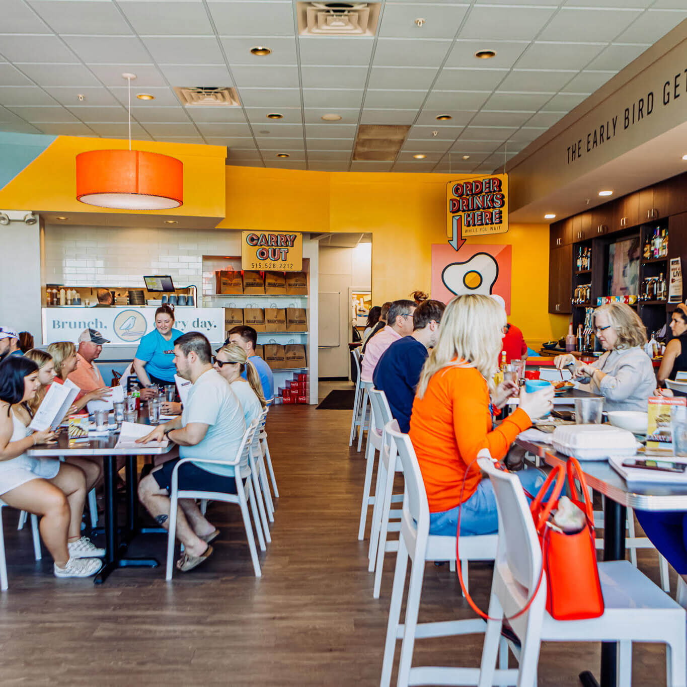 interior of West Des Moines's Early Bird Brunch location